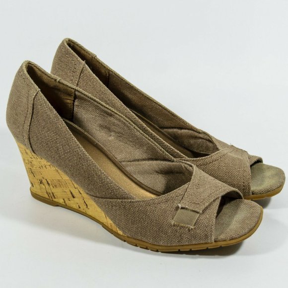 wedges with memory foam